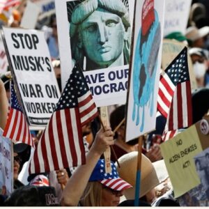 Etats-unis: la révolution est en marche mais toujours en construction